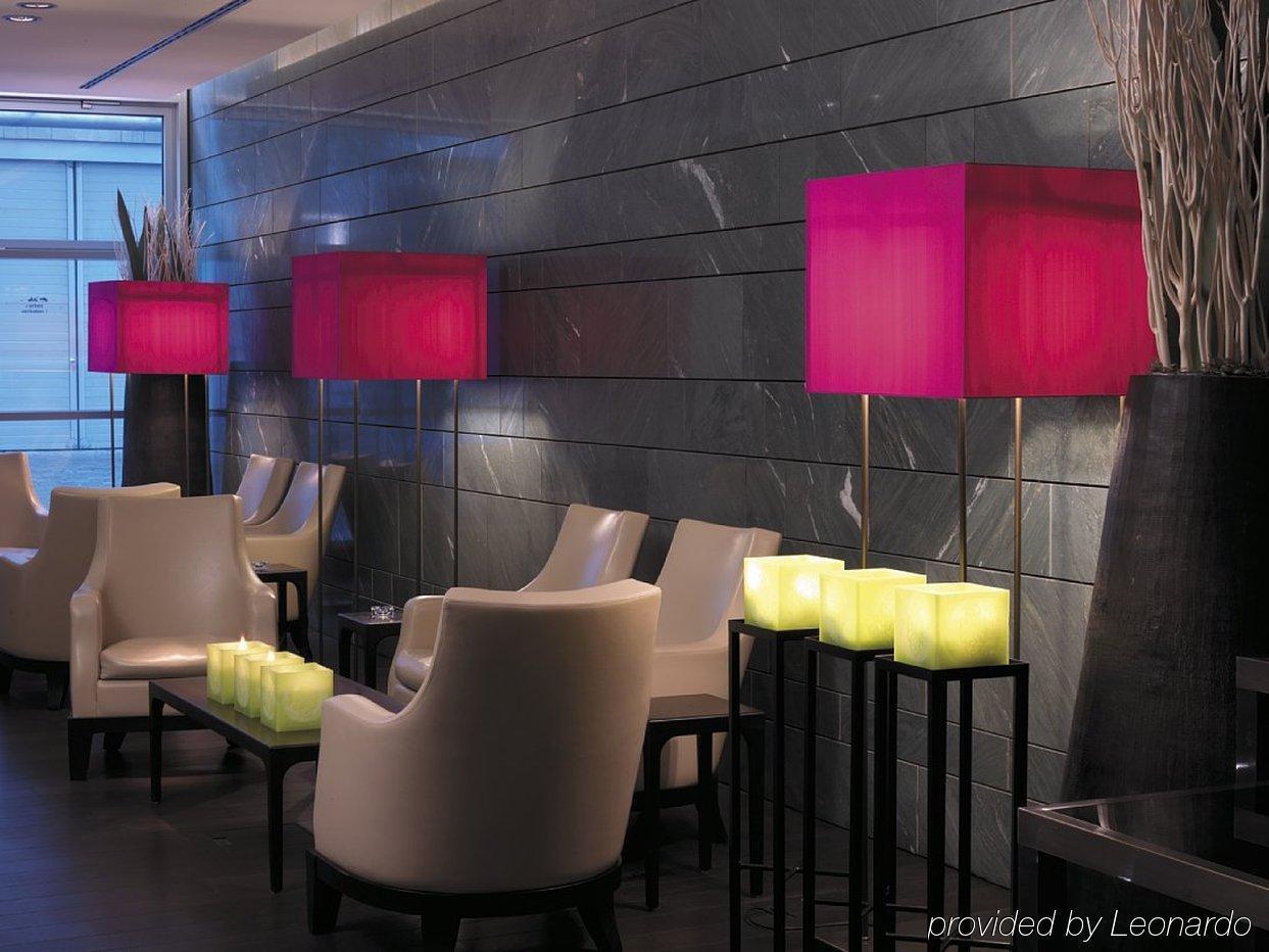 Radisson Blu Media Harbour Hotel, Düsseldorf Interior foto